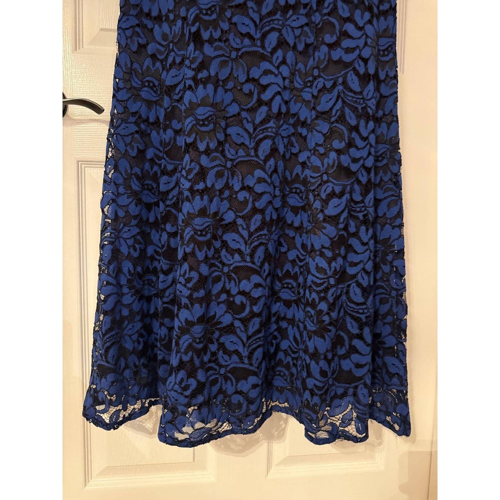 Eliza J Blue Black Floral Lace Gown Dress Size 12 Mock Neck Open Back Formal - Picture 5 of 8